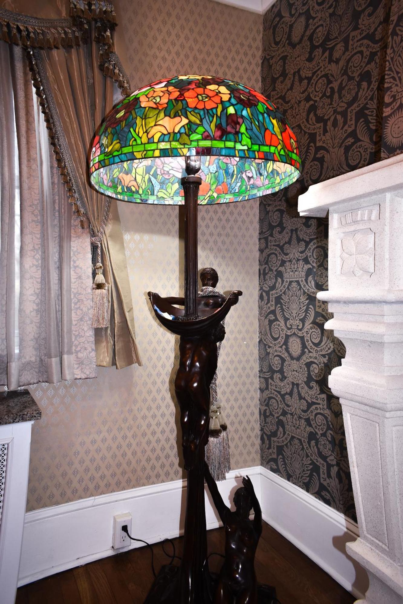 Chateau Victorian Era Hotel Connellsville